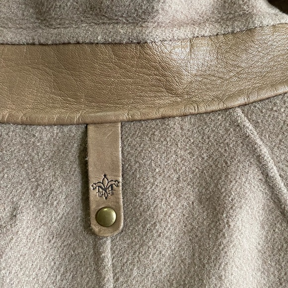 Mackage Tan Trench Coat - Picture 5 of 15